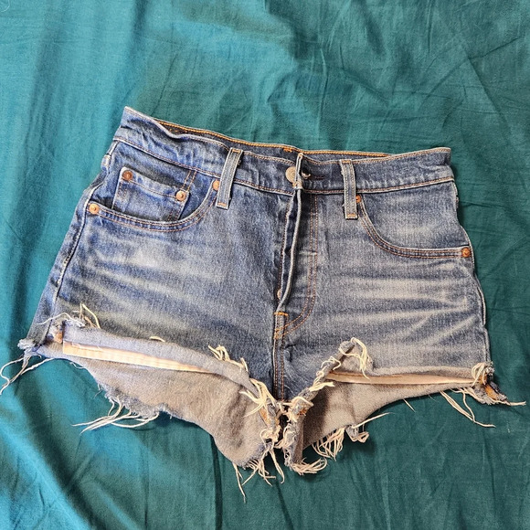 Dark blue 501 Levi's shorts‎ size 25 - Picture 8 of 10